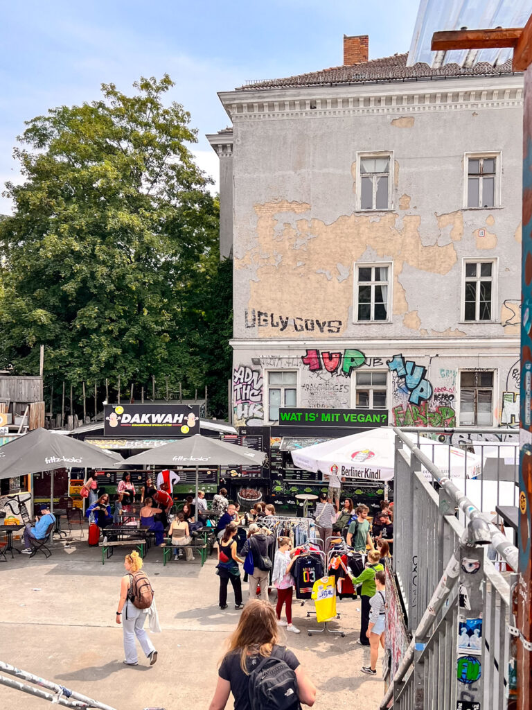 Berliner Trödelmärkte | Flohmarkt in Friedrichshain auf dem RAW Gelände